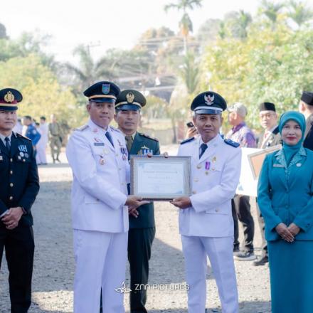 Upacara HUT RI ke-81 di Mataraman Khidmat, Gunung Ulin Raih Juara II Evaluasi APBDes